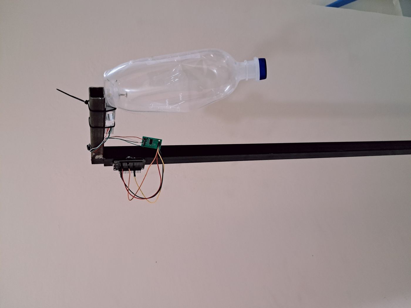 Smart Saline Monitoring System thumbnail 2